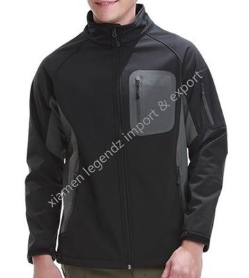 Αναπνεύσιμο σακάκι Softshell βουνών των αδιάβροχων αθλητών χειμερινών σακακιών cOem