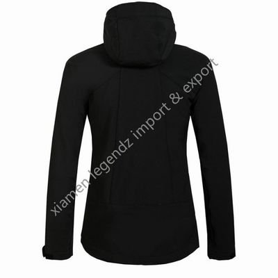 Λειτουργικό αδιάβροχο Softshell Outerwear χειμερινών γυναικών σακακιών υπαίθριο αναπνεύσιμο